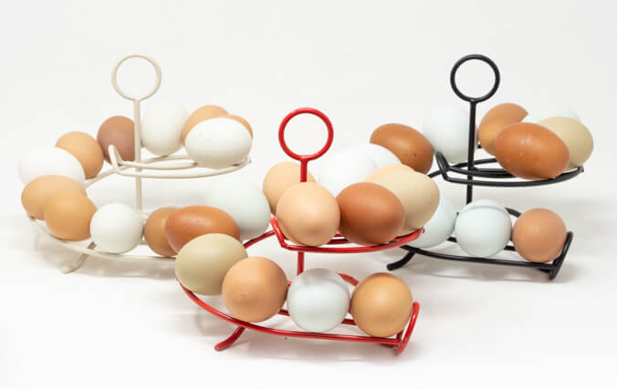 Eggspiraler er tilgjengelig i tre farger og to størrelser
